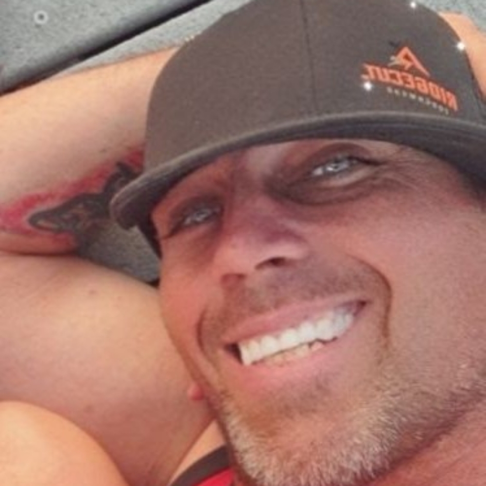 Meet your Posher, Tradd